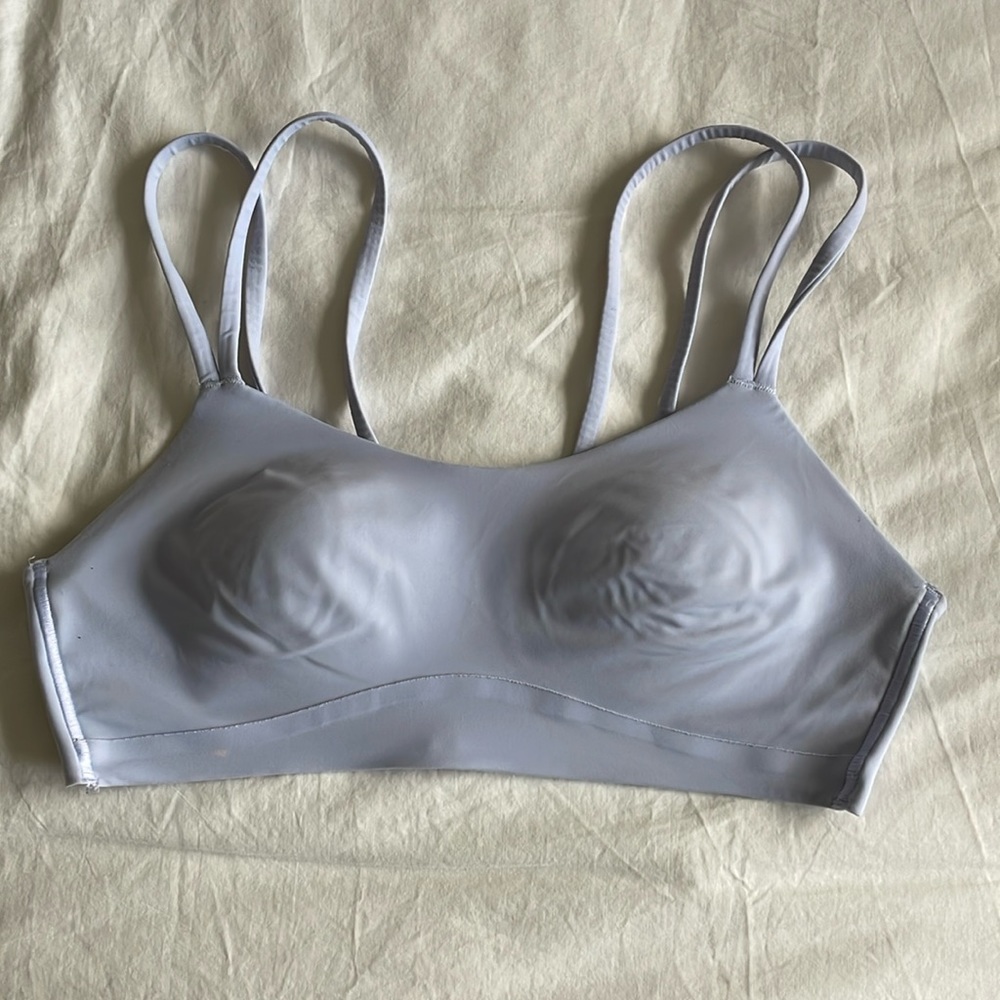 Lululemon Like a cloud Bra